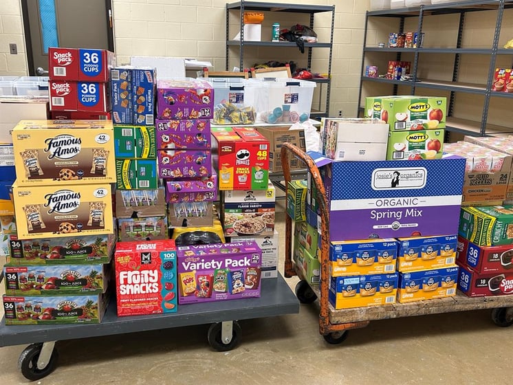 Foxconn Ohio Employees Donate more than $1,000 in Food Items for Local School